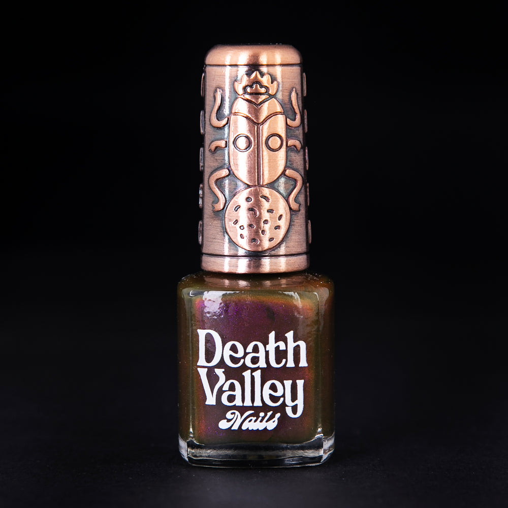 Chartreuse Discovers Nirvana | DEATH VALLEY NAILS