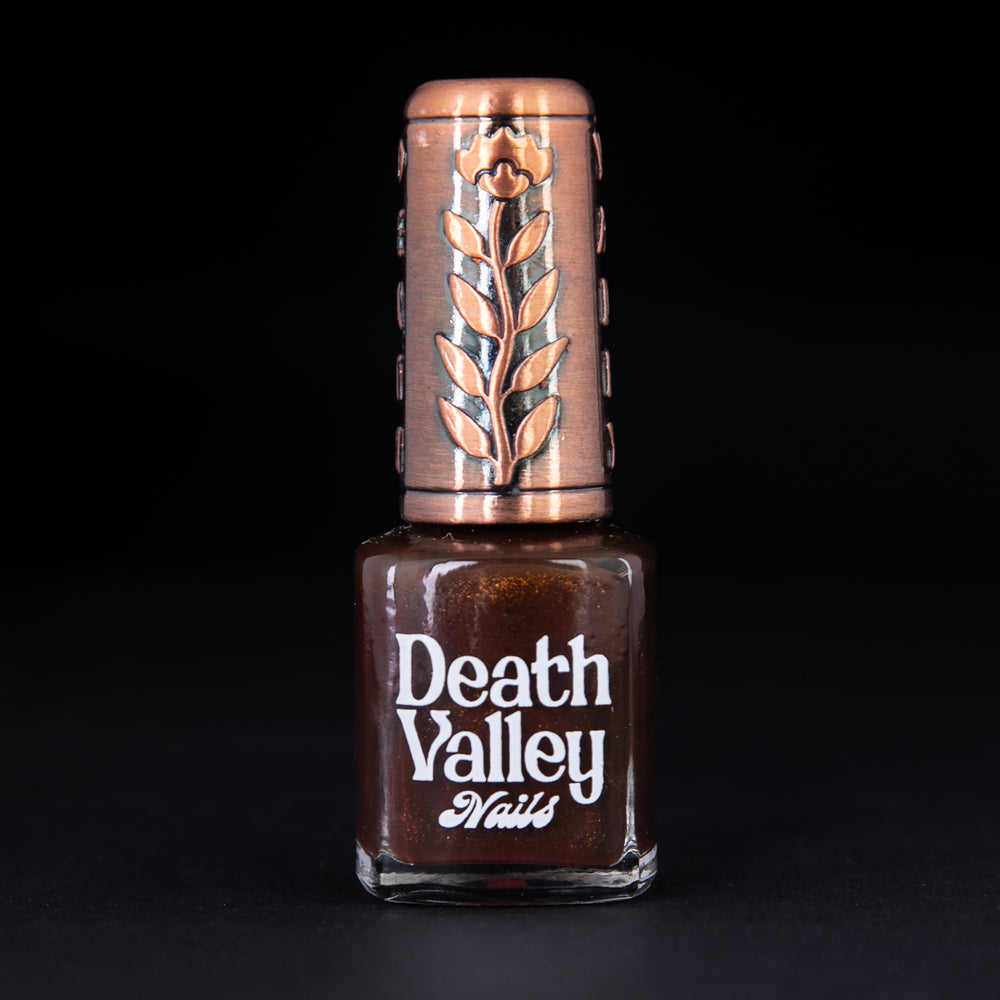 
                      
                        Rich Potting Soil | DEATH VALLEY NAILS
                      
                    